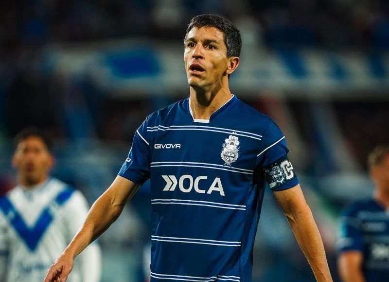 Nacho Fernández pidió bajar la euforia tras eliminar a Vélez y ya piensa en River