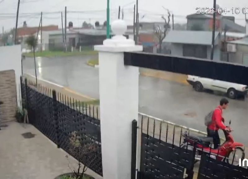 Robó una moto y cayó pocas horas después al quedar grabado por las cámaras