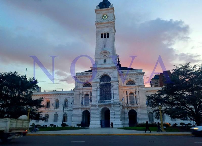 Cómo funcionarán los servicios municipales este viernes 1º de mayo