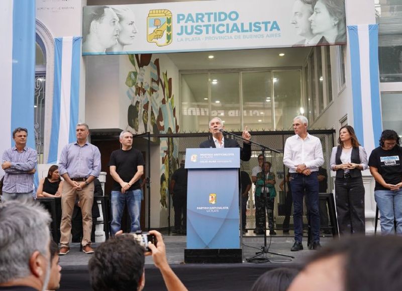 Julio Alak convocó a un frente amplio para que Axel Kicillof sea presidente en 2027