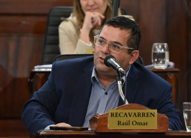 Proponen colocar carteles de asistencia a víctimas de violencia de género en paradas de colectivo