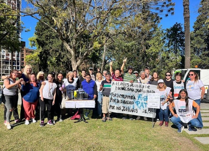 Festejan un año los adultos mayores del PJ platense