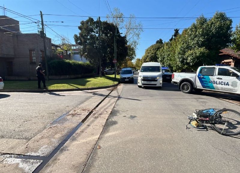 Murió el jubilado ciclista atropellado tras permanecer internado en el Hospital San Roque