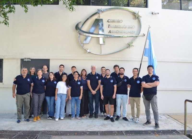 Con sello de la UNLP, el satélite Atenea comienza a operar en el espacio