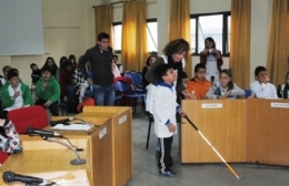 El encuentro de concejales juveniles e infantiles emocionó con las propuestas de un chico no vidente
