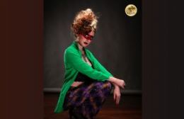 VIDEO | Una modelo editorial y artística: la belleza de Maru Panno en la pasarela