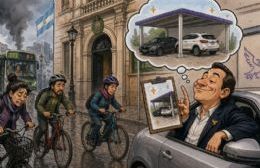 Viven en un mundo paralelo: los municipales cambian micro por bicicleta, pero la postura de LLA es agrandar cocheras