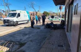  Berisso: un joven motociclista murió y otro quedó grave al chocar con un taxi