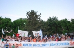 Multitudinario y contundente apoyo a Scioli en Punta Indio