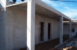 Avanza la construcción de vestuarios para el personal del Hospital Municipal de Magdalena