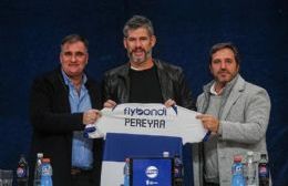 Gimnasia oficializó a Ariel Pereyra y reveló por qué fue elegido como DT hasta 2027