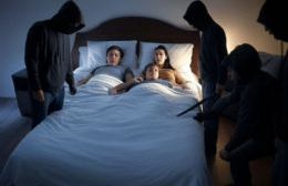 Una familia vivió una pesadilla en un country de Brandsen cuando fue sorprendida por ladrones mientras dormían