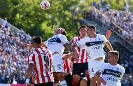 Partidazo en El Bosque: el clásico entre Estudiantes y Gimnasia terminó en empate 