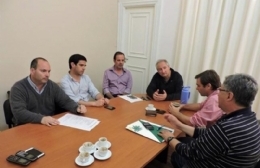 Reunión entre Carballo y Peluso para coordinar el traspaso de la administración municipal