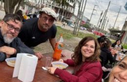 Un locro sin tocar y una Manaos sin probar: una libertaria haciéndose la popular