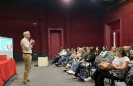 La Municipalidad impulsa un plan pionero para prevenir de forma temprana las adicciones