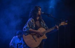 Emilia Freston presenta "Adentro era Azul" en Sputnik Var