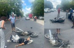 Nueva víctima de accidentes de tránsito: murió un motociclista tras una colisión con un auto y un camión