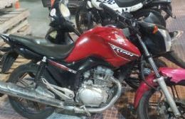 Se llevaban una moto de tiro: dos detenidos en Ensenada