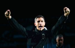 Gimnasia pisó fuerte en Córdoba, estiró su racha y quedó al borde de la clasificación
