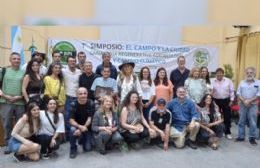 VIDEO | Verónica concentró un simposio ambiental y reforzó su perfil agroecológico en la región